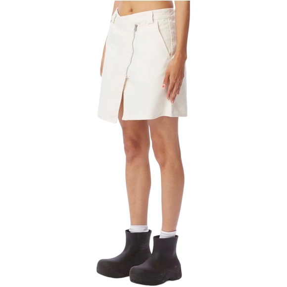 Obey Ryan Denim Mini Skirt Unbleached Ivory Size 27 Zipper Asymmetrical NWT - Picture 3 of 3